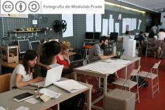 Universitarios que trabajan gracias a la Formación Profesional